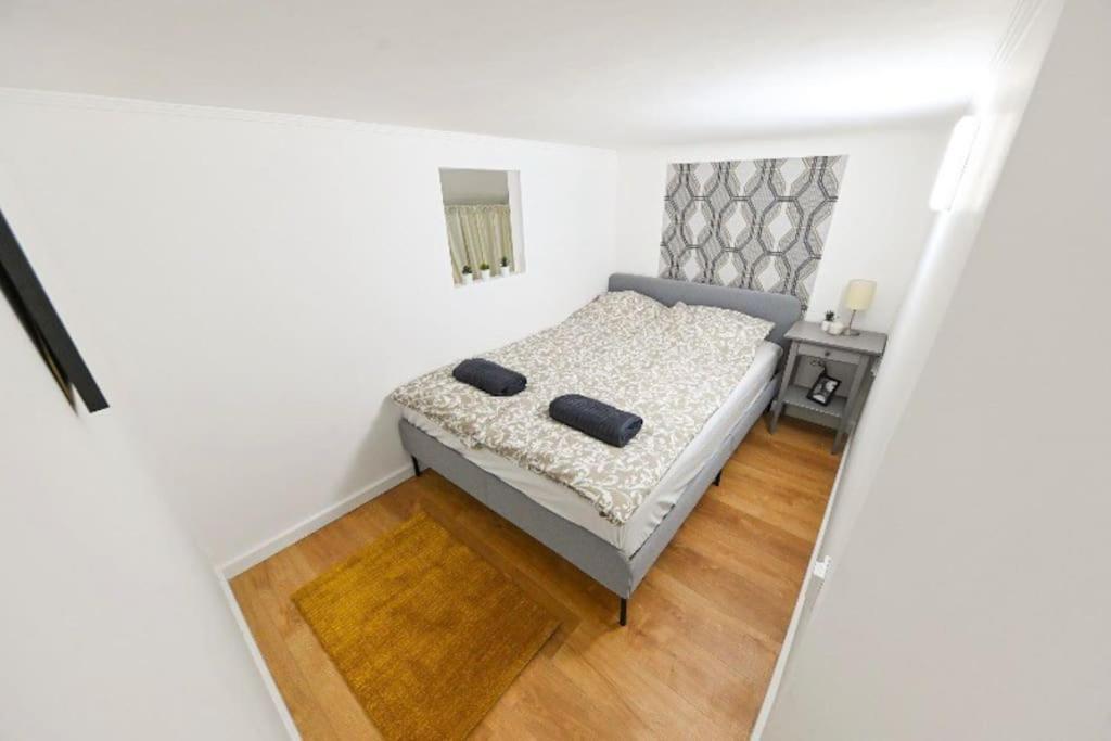 2 Bedroom Flat In Damjanich Str., Hirsch Budapest Eksteriør bilde