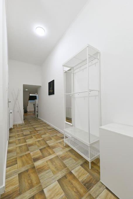 2 Bedroom Flat In Damjanich Str., Hirsch Budapest Eksteriør bilde
